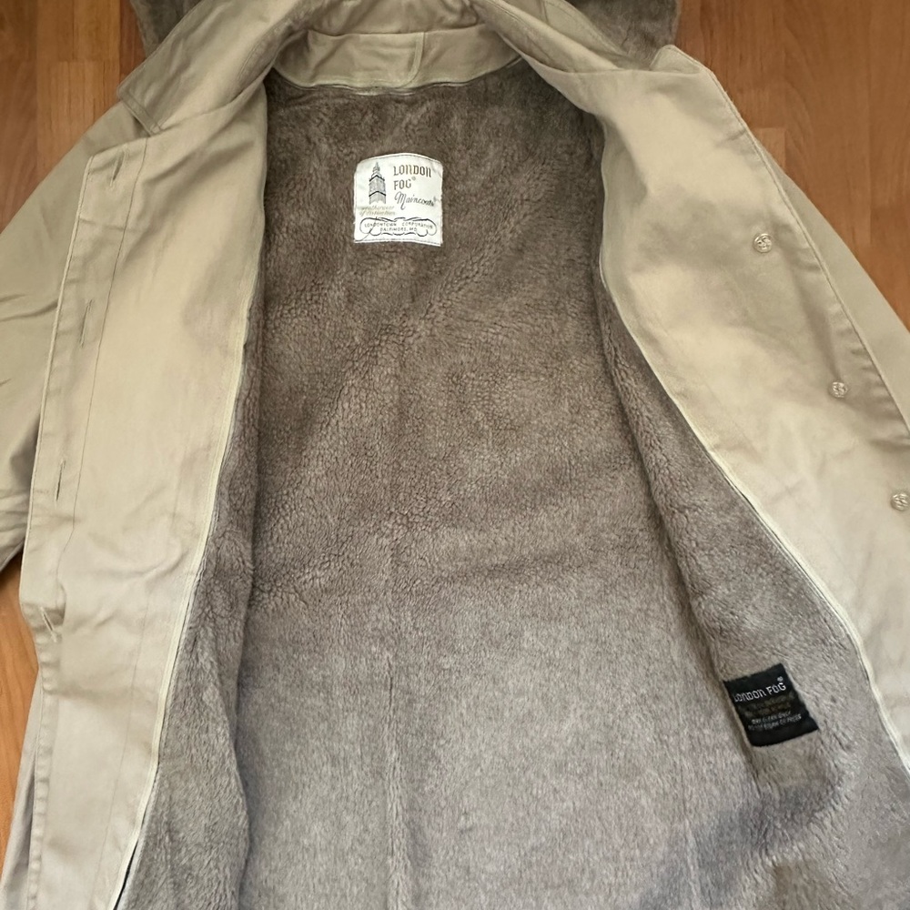 Vintage London Fog waterproof coat w/detachable fleece liner & hood. Size 6p - Picture 2 of 8